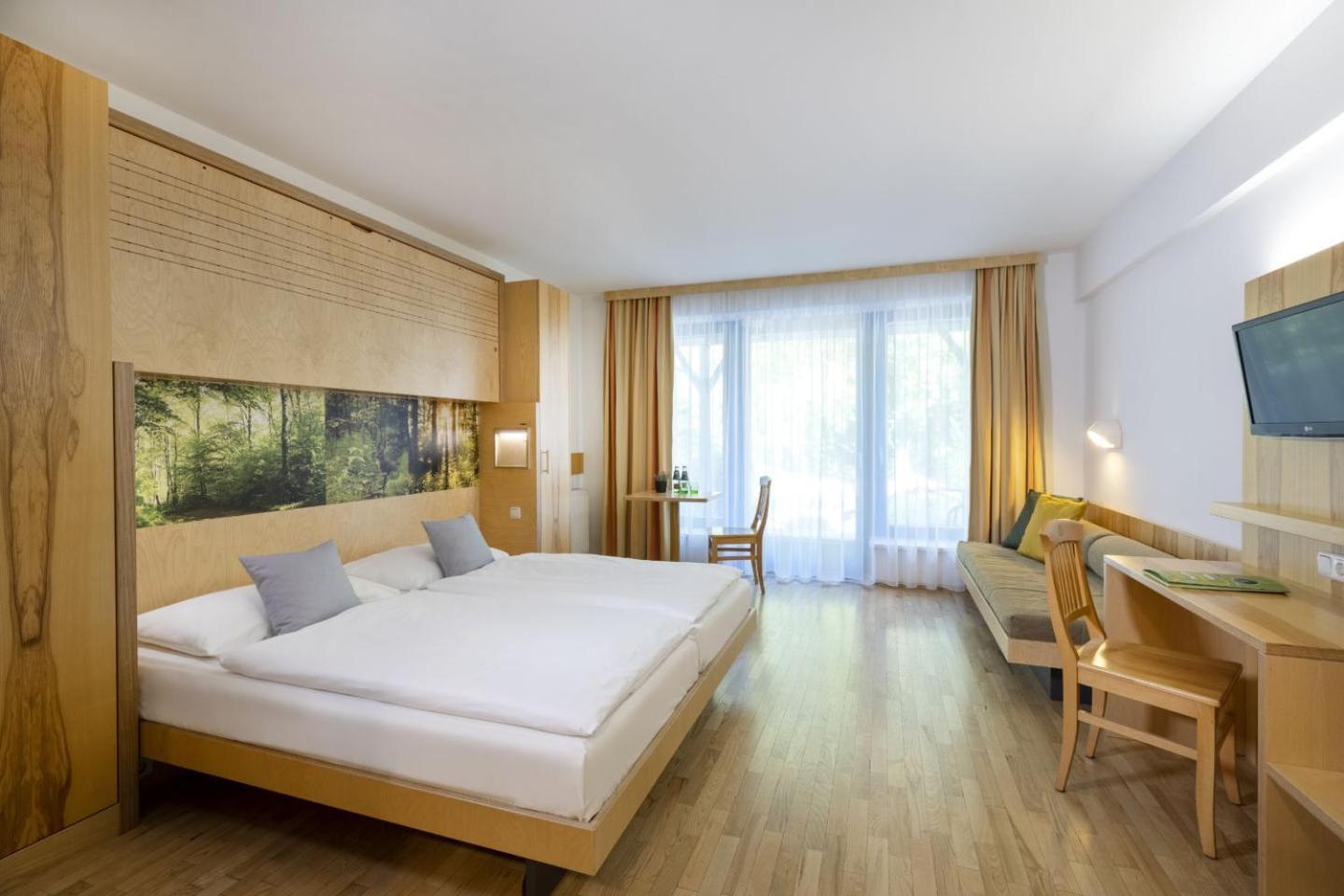 Jufa Hotel Bruck An Der Mur - Im Weitental Room photo